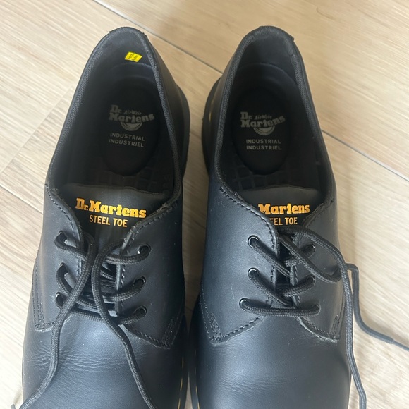 Dr. Martens Air Wair Soft Steel Toe Safety Shoes Men's Size 12 Black Slip Resist - Picture 9 of 11